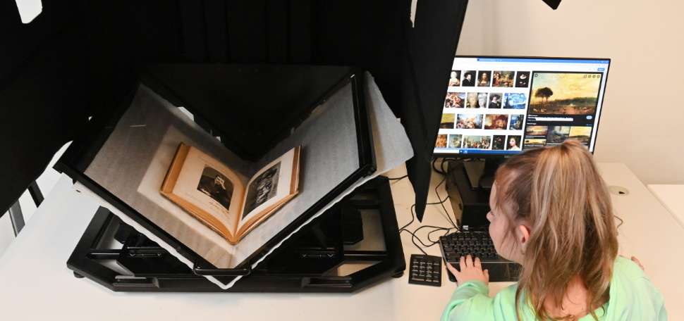 Library digitisation lab