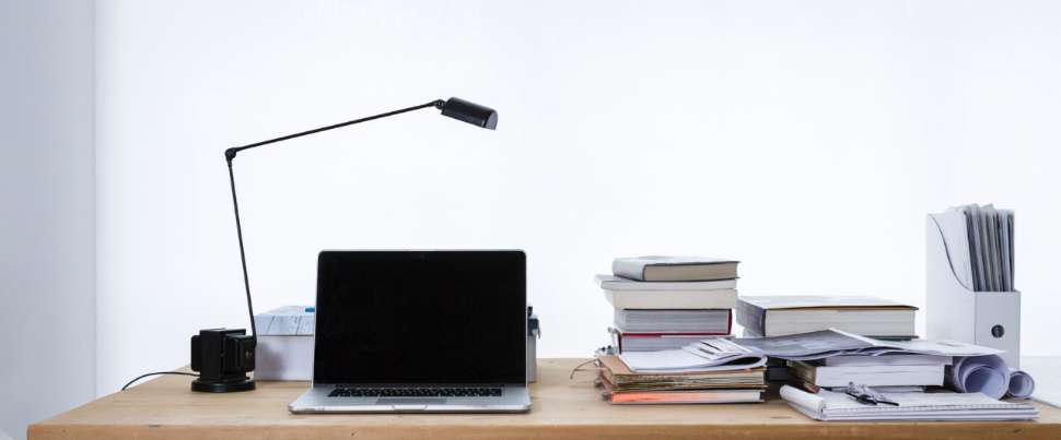 student_desk.jpg